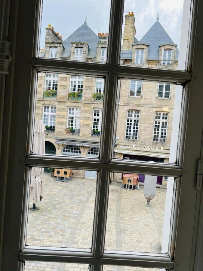 Eglantine 14 Appartement Centre Historique De Dinan Exterior photo